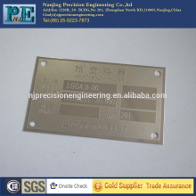 Placa de logotipo de aluminio de alta precisión personalizada